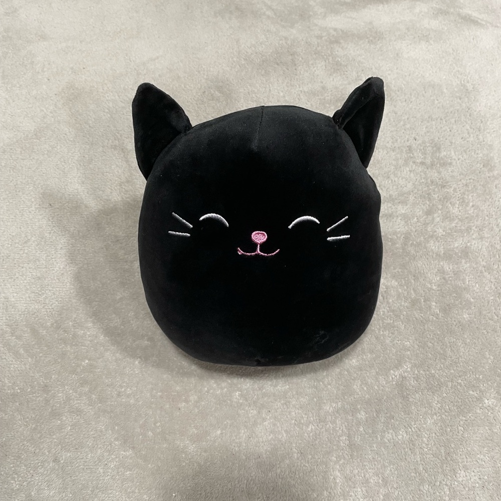 Jack the black cat squishmallow